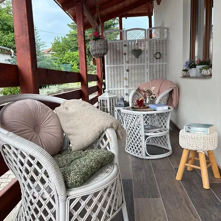Apartment Ezuest Boroka *