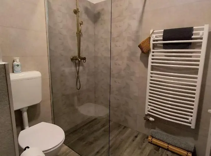 Ezuest Boroka Apartament Eger